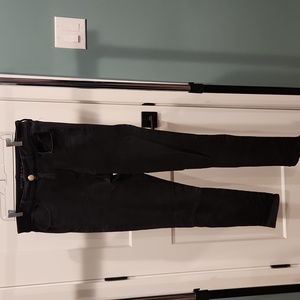 AE High rise jeggings in black. Size 14 long.
